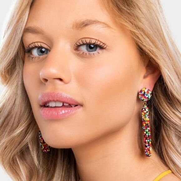 🆕 FRANCESCA’S Abbey Beaded Statement Earrings - Picture 1 of 3